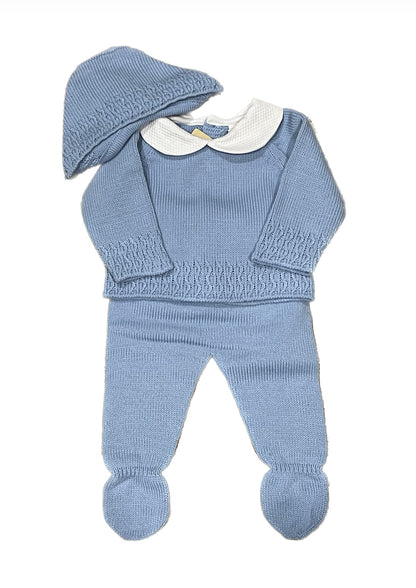 Conjunto de punto tres piezas, con cuello tipo polo